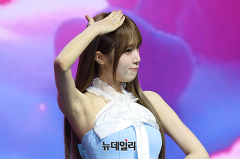 [영상] 10개월 만에 컴백한 예나..'착하다는 말이 제일 싫어'