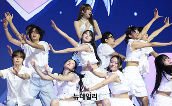 [영상] 컴백한 예나, 타이틀곡 '착하다는 말이 제일 싫어' 무대