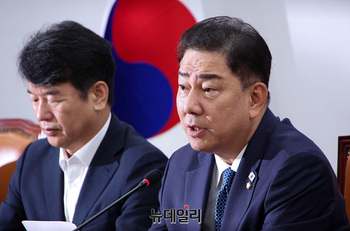 [포토] 모두발언하는 김병기 직무대행 