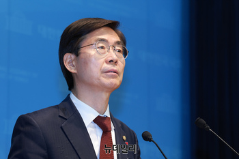 [포토] 조경태 "尹 복당 발언 김문수 정계 은퇴해야"