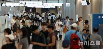 세계에서 가장 붐빈 항공노선은 어디? … 이용객 1300만명 '김포-제주'