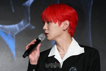 [영상] 정규3집 수록곡 소개하는 빨간머리 키