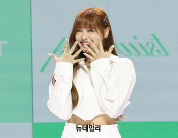 [영상] 앳하트 케이틀린 '필리핀서 왔어요'