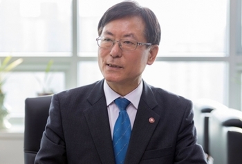 건강보험 위기 언제까지 모른척할 건가 … "방관하다 국민 생명 직격탄"