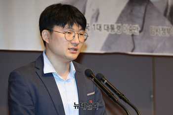 [포토] 수상소감 전하는 김상종 자유시민교육 대표