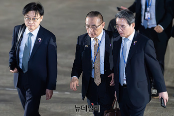 [포토] 귀국하는 김정관·위성락·김용범 