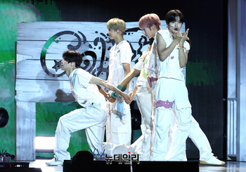 [포토] NCT WISH, 코엑스광장서 미니 3집 첫 무대 공개