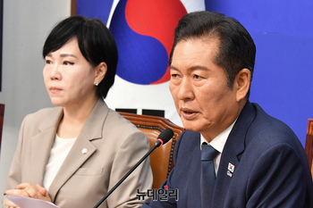 [포토] 최고위서 발언하는 정청래 더불어민주당 대표