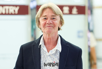 [포토] 유리 바슈첸코 '유리그리가로비치 추모 국제콩쿨 한국대표 선발하러 왔어요'