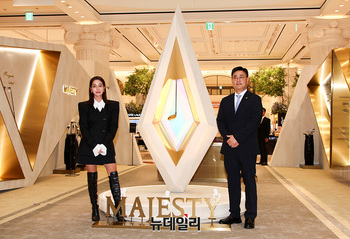 [포토] '더 프리미어 마제스티' 팝업스토어 오픈 