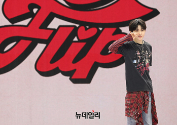 [포토] 킥플립 맏이 계훈