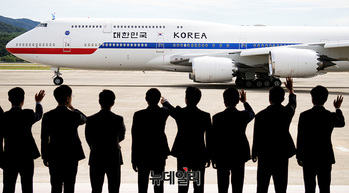 [포토] 이재명 대통령 환송 