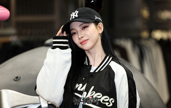 [영상] 볼캡 쓴 에스파 카리나