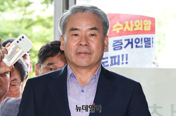 [포토] 해병특검 출석하는 이종섭 전 국방부 장관