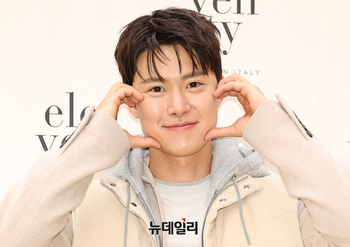 [영상] 공명 '볼하트 부자'