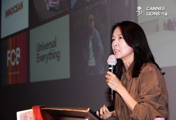 [포토] 2025 칸라이어즈서울, 강연하는 김주미 현대차 상무