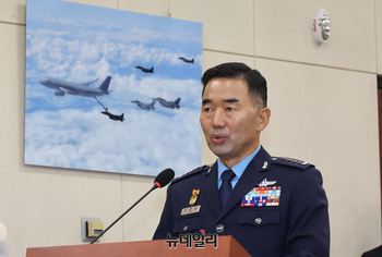 [포토] 인사말 하는 진영승 합동참모의장 후보자