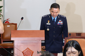 [포토] 진영승 합참의장 후보자 군 투입…'국민께 사죄'