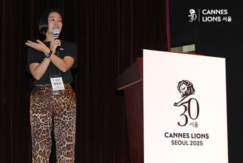 [포토] 2025 칸라이언즈 심사경험 공유하는 박유진 CJ제일제당 헤드