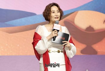 [포토] 다 이루어질 지니, 작품소개하는 박경림