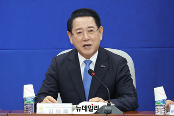 [포토] 민주당 찾은 김영록 전라남도 도지사