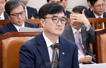 [포토] 기재위 출석한 임기근 2차관 