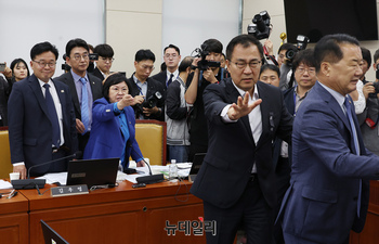 [포토] 과방위 국정감사 '난장판'