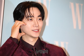 [포토] 이준호 '수줍은 손하트'