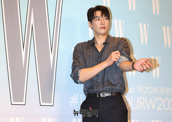 [포토] 김영광 '오랜만이에요'