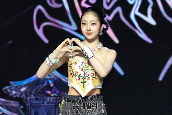 [영상] VVUP 지윤 '하우스 파티로 초대합니다'