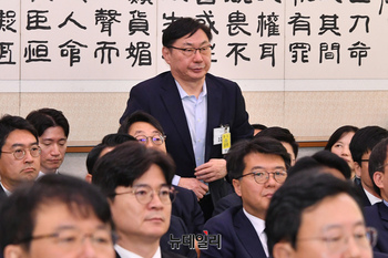 [포토] 법사위 국정감서 출석한 이화영