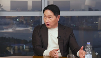 최태원 회장 "APEC은 보호무역 해법 찾는 자리 … 韓, 성장전략 새로 짜야"