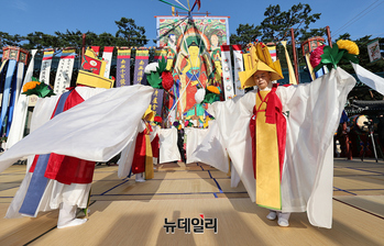 [포토] 국가무형유산 진관사 '국행수륙재' 봉행