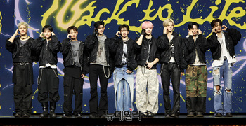 [포토] 하이브 첫 글로벌 팀 '&TEAM' 한국 데뷔 