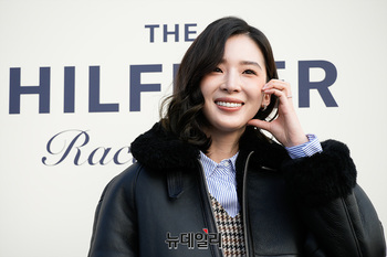 [영상] 아이린 '볼하트'