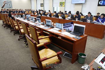 [포토] 국민의힘 퇴장한 과방위 국정감사