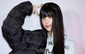 [영상] 아일릿 윤아 '깜찍 미모'