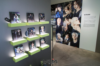 [포토] 앤팀(&TEAM) 한국 데뷔 앨범 발매 기념 팝업스토어