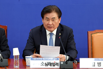 [포토] 발언하는 소병훈 민주당 정년연장특별위원회 위원장