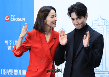 [영상] 한혜진-장인섭 '케미 기대하세요'