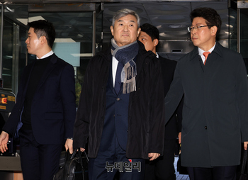 [포토] 영장심사 출석하는 조태용 전 국정원장