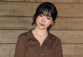 [영상] 조유리 '오늘은 브라운'