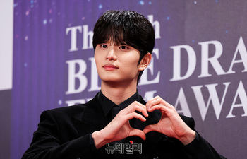 [영상] 김재원 '여심 저격 하트' 