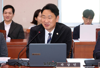 [포토] 신상발언 하는 곽상언 의원