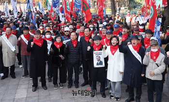 [포토] 이승만과 함께 걷는 시민대행진 기념촬영