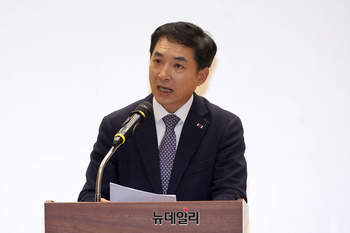 [포토] 이승만 대통령 영화 시사회 참석한 박민식 전 장관