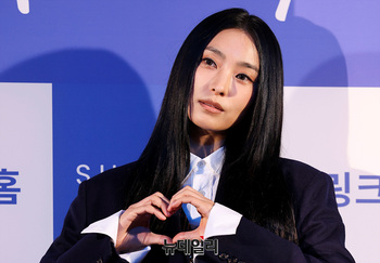 [영상] 씨스타 보라 '시크한 하트'