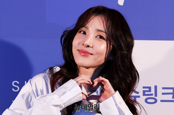 [영상] 산다라박 '사랑스러운 하트' 