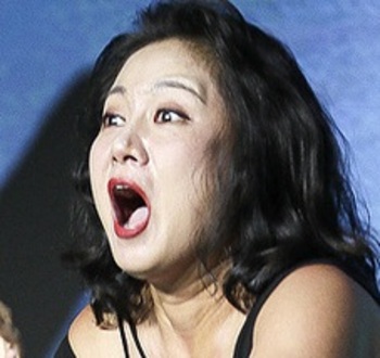 박나래, 매니저 상대 '갑질' 논란 터졌다 … 음주 강요에 특수상해 의혹까지