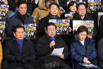 연말 위헌 논란 사법개혁 몰아친다 … 내란재판부 입법에 중수청·공소청 초안까지